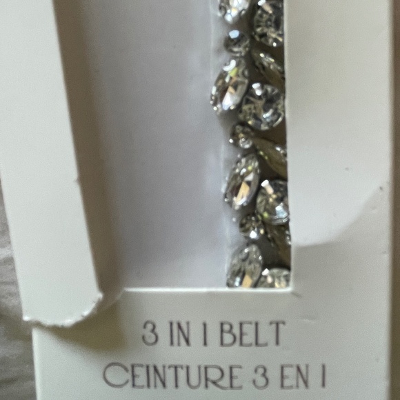 Brand New Finds Fabulous 3-in-1 Bridal Tie Belt - Picture 4 of 8